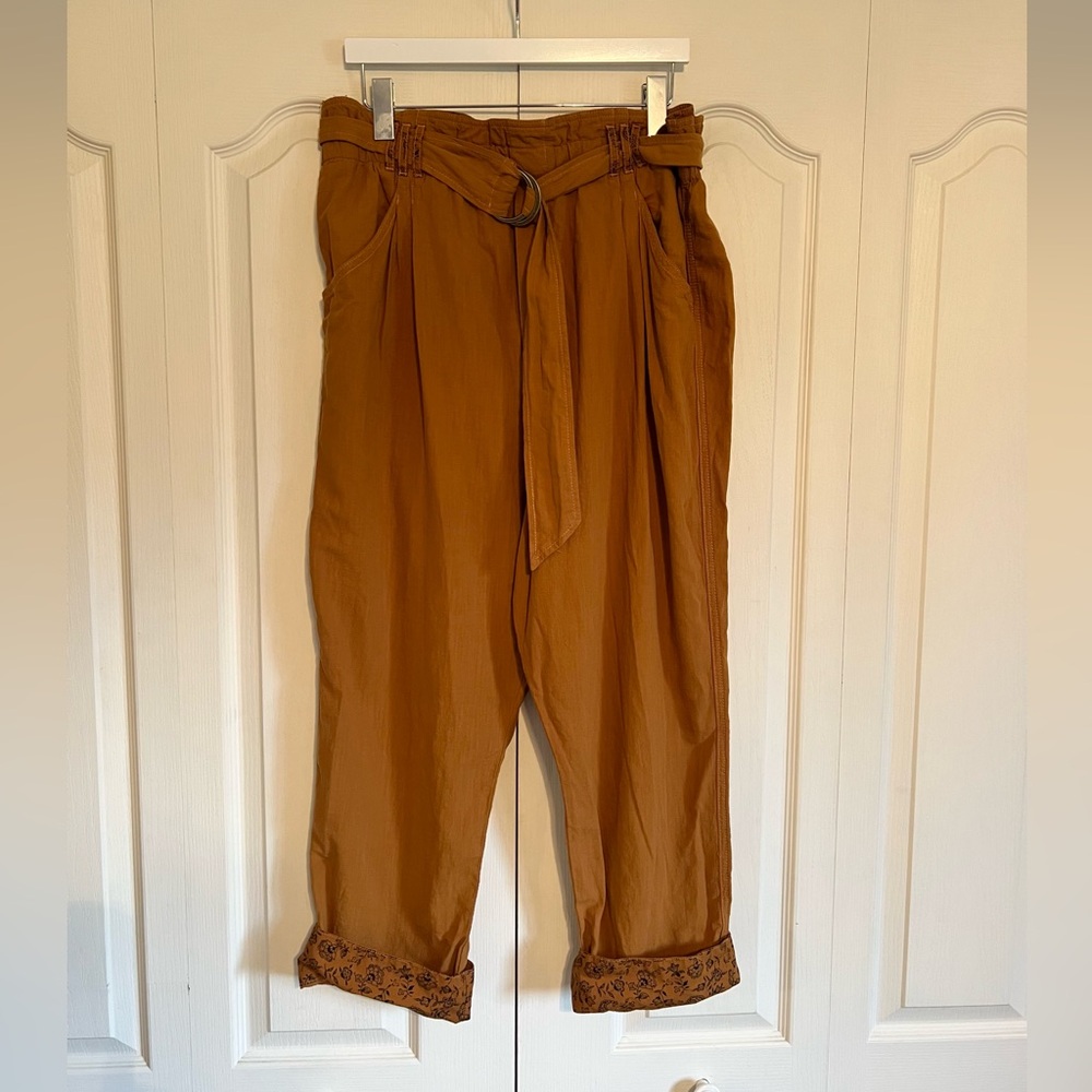 Anthropologie Cropped Casual Pant - XL
